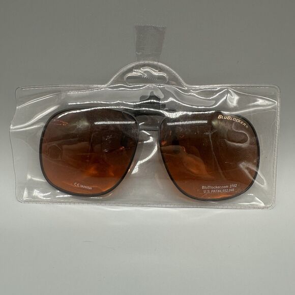 Vintage BlueBlocker Aviator Clip-on Sunglasses High Resolution Black Metal Frame - Picture 1 of 5